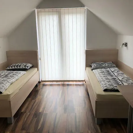 Apartmaji Dolgi Most Lubiana