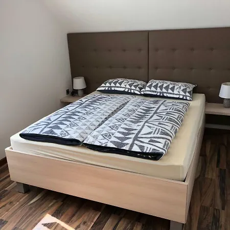 Apartmaji Dolgi Most Appartamento Lubiana