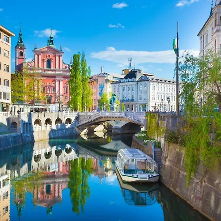 Apartmaji Dolgi Most Appartamento Lubiana